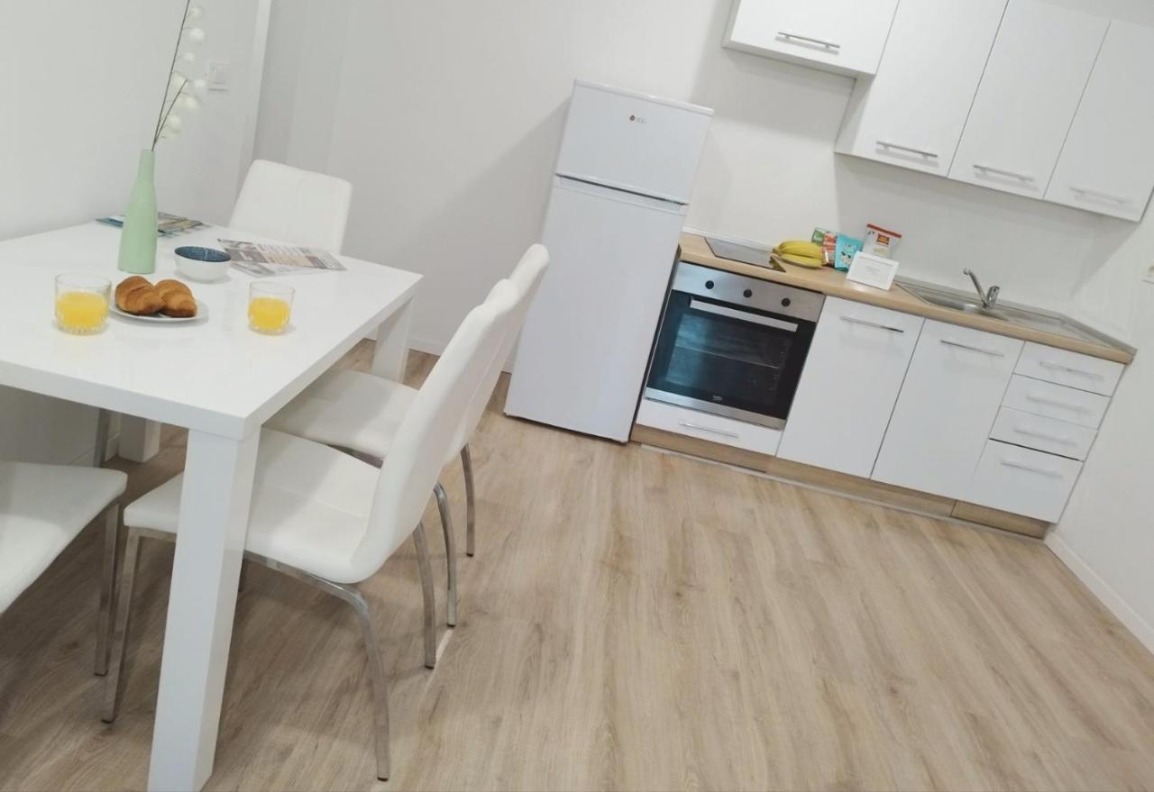 Apartment Sanya #3 Любляна Екстериор снимка