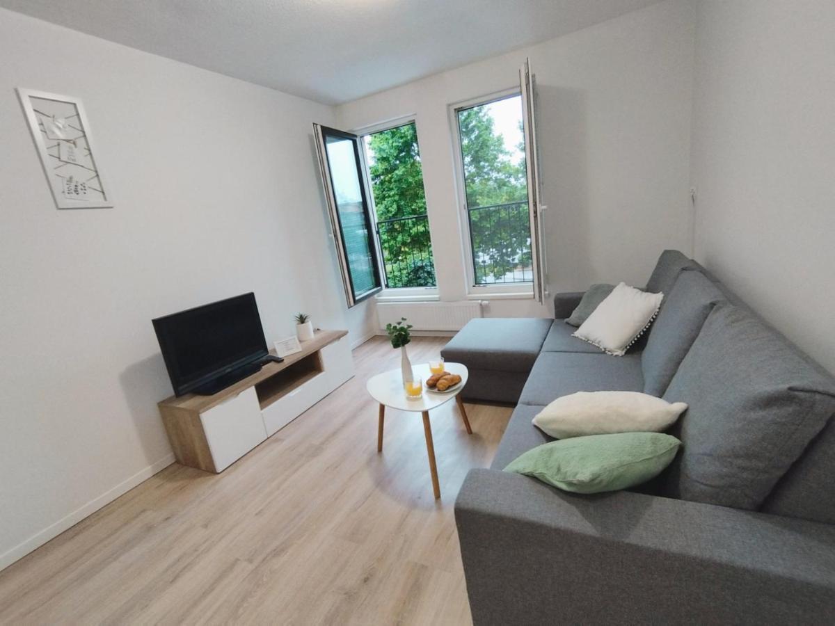 Apartment Sanya #3 Любляна Екстериор снимка