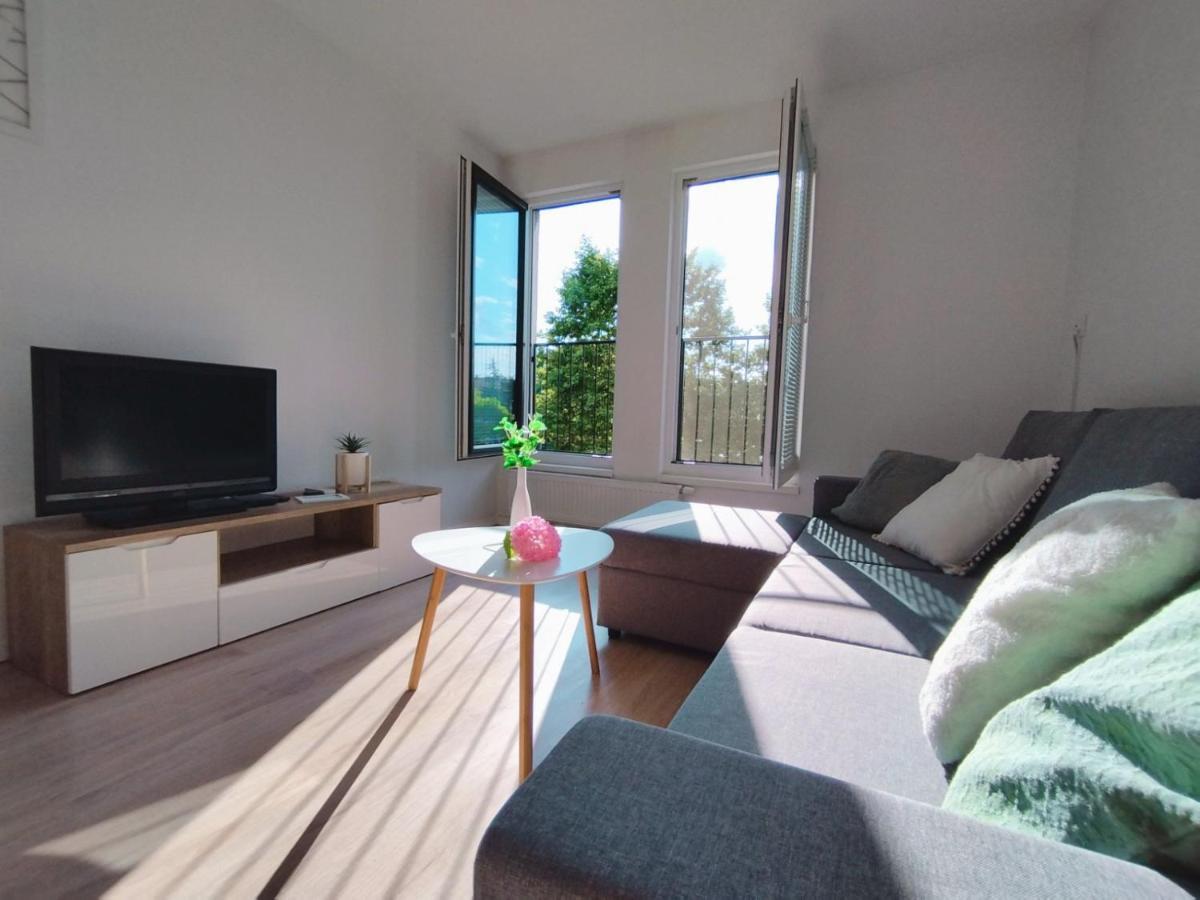 Apartment Sanya #3 Любляна Екстериор снимка